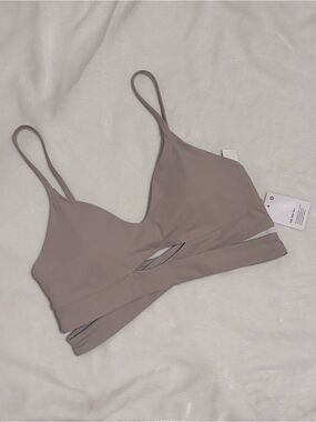 Lululemon Still Now Bra